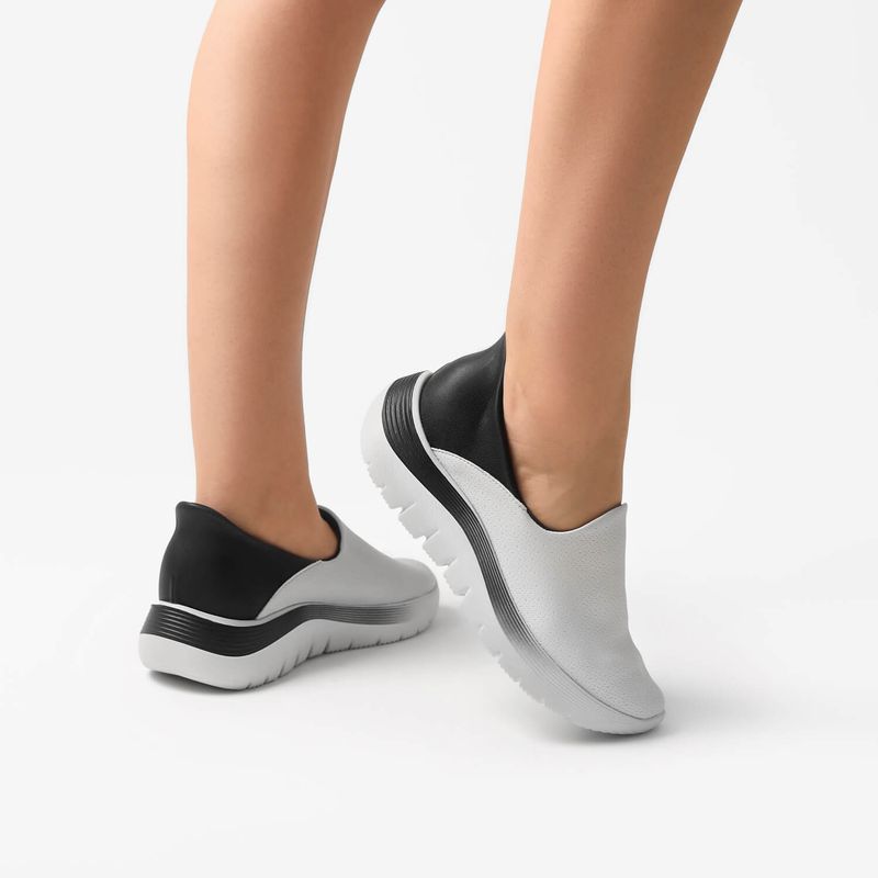 Tênis SlipFit Salto Médio Off White com Preto