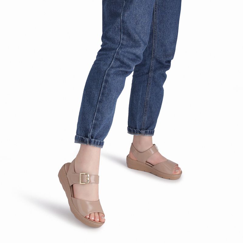 Sandália Spa Anabela Médio Fendi