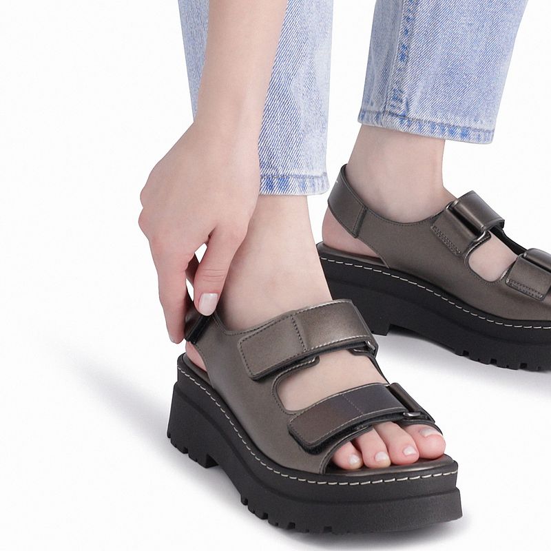 Sandália Salto Médio Pewter