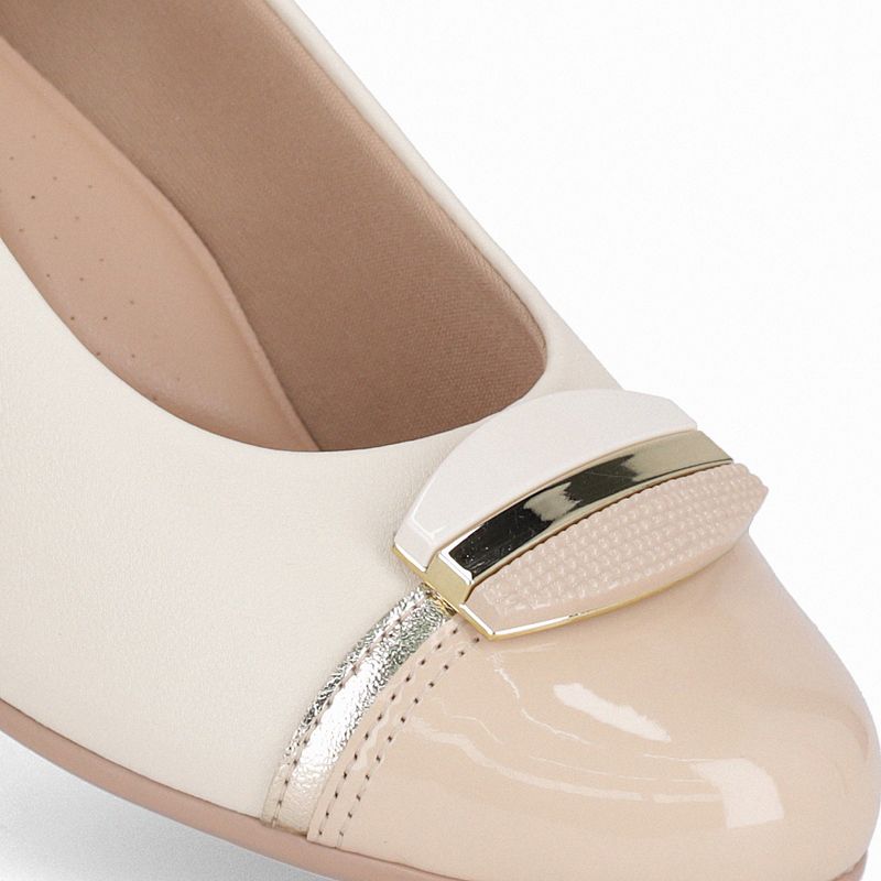 Scarpin Laura Salto Médio Off White com Brule