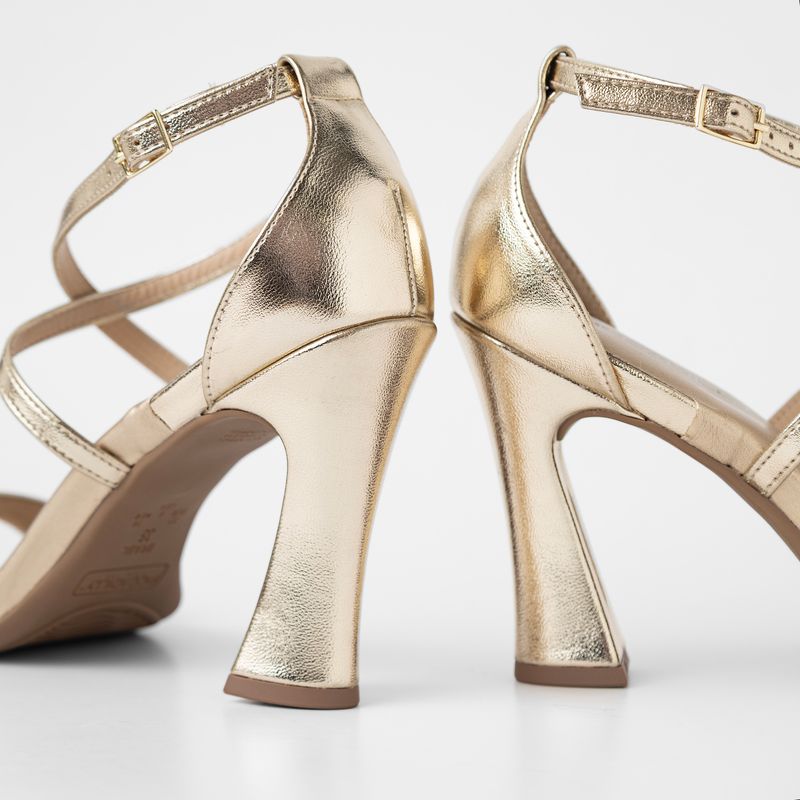 Sandália Rafa Salto Alto Ouro