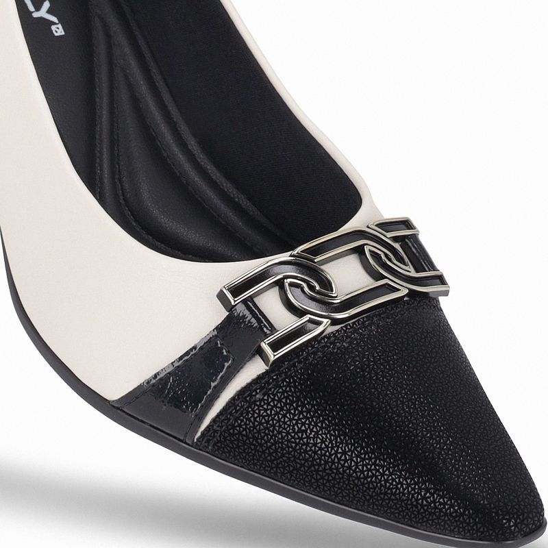 Scarpin Irene Salto Alto Off White com Preto