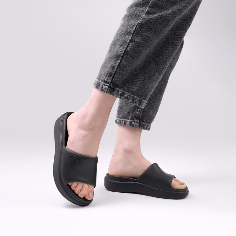 Tamanco Marshmallow Retrô 2000 Preto