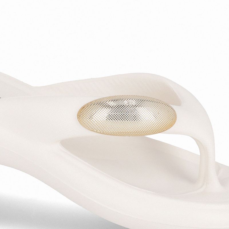 Chinelo Marshmallow com Enfeite Off White