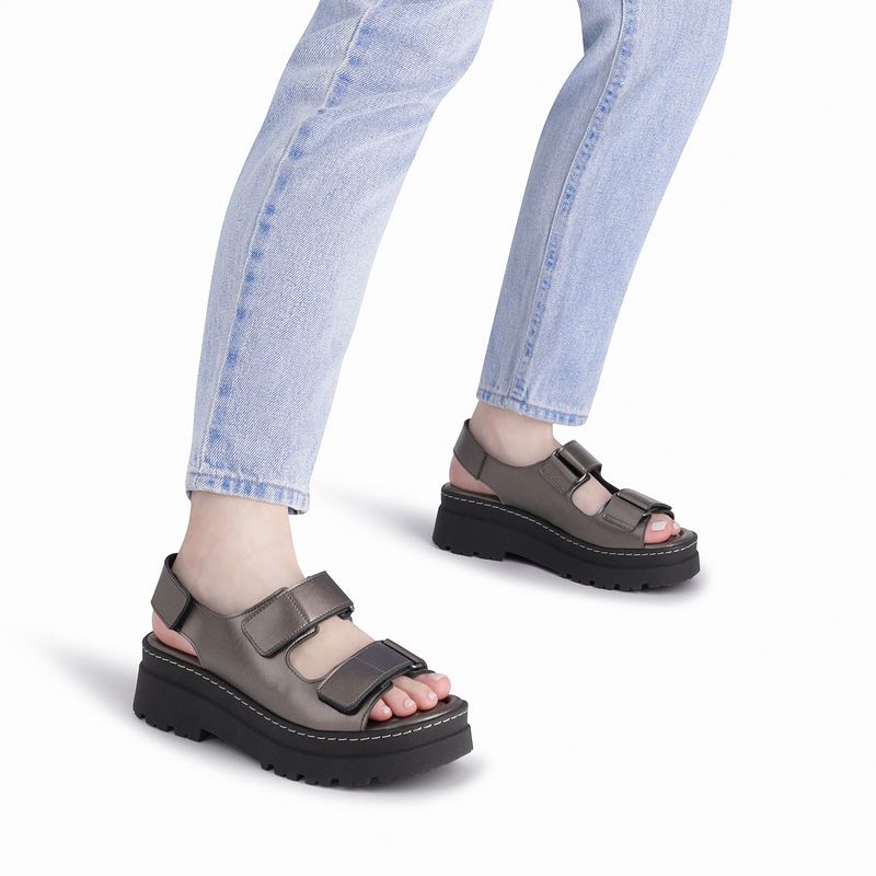 Sandália Salto Médio Pewter