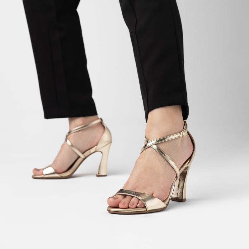 Sandália Rafa Salto Alto Ouro